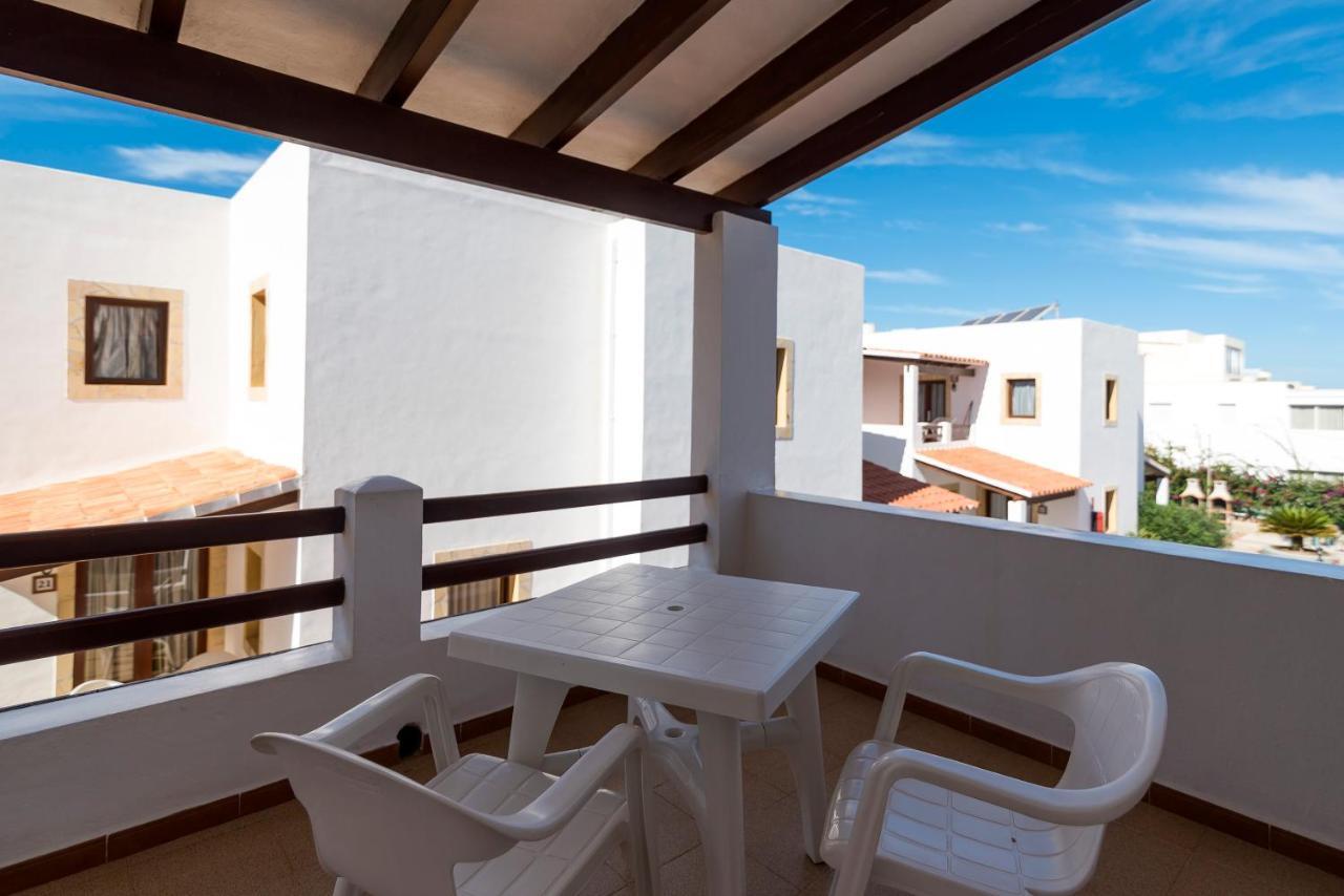 Apartamentos Mar Y Sal La Savina  Kültér fotó